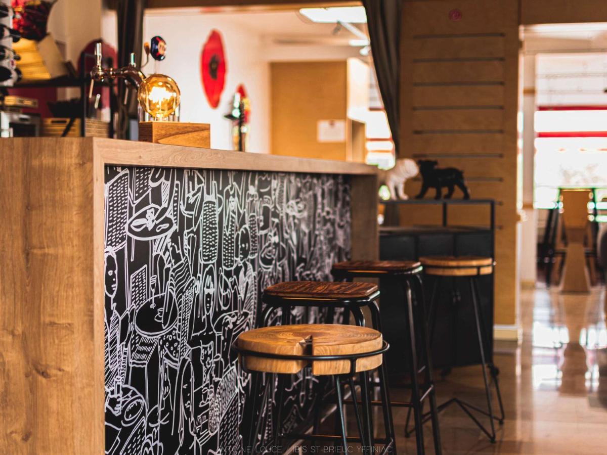 Готель Ibis Saint Brieuc Yffiniac Екстер'єр фото