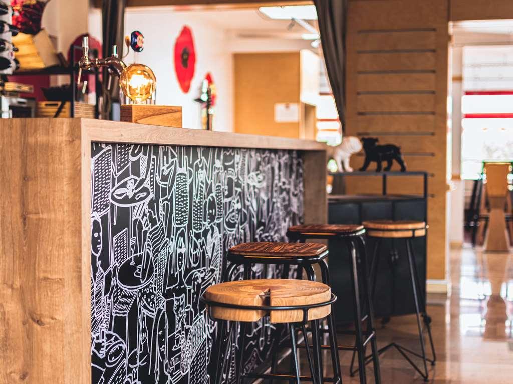 Готель Ibis Saint Brieuc Yffiniac Екстер'єр фото